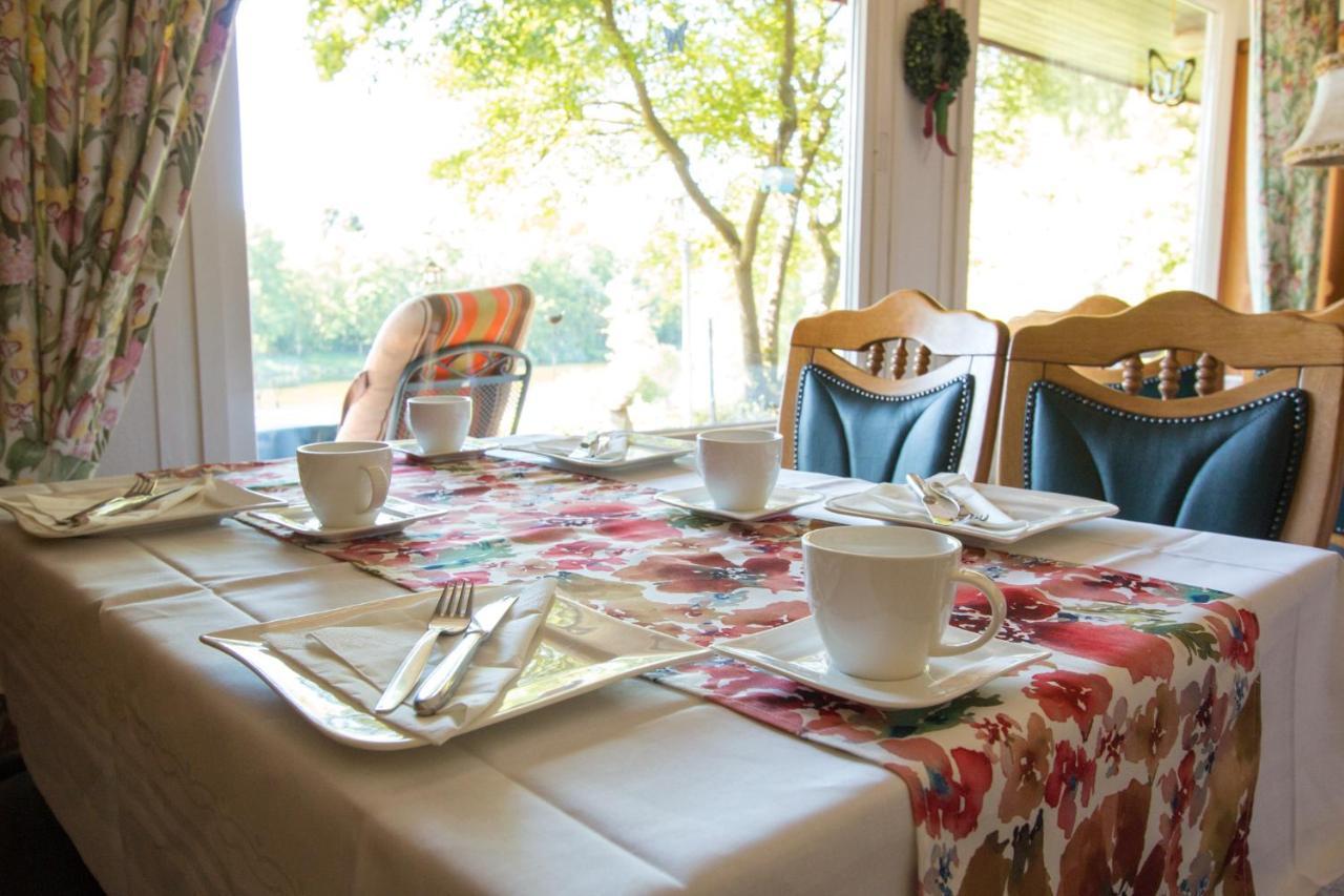 Pension Am Hardausee Suderburg ภายนอก รูปภาพ