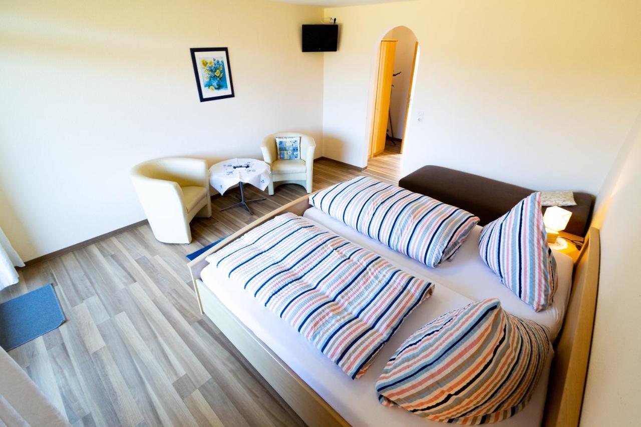 Pension Am Hardausee Suderburg ภายนอก รูปภาพ